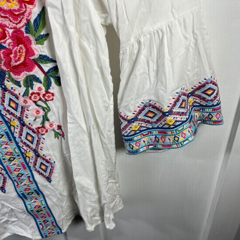 Savanna Jane Heavily Embroidered Wht Floral Bell Sleeve Bohemian Peasant Blouse - Picture 2 of 8